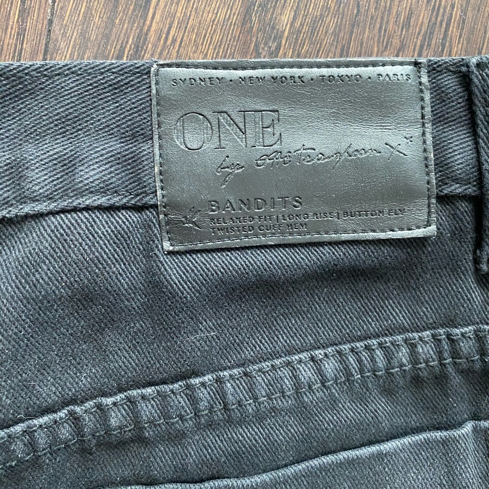 One Teaspoon Shorts - Picture 4 of 4